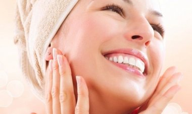 Πρωινός καθαρισμός προσώπου με λεμόνι, μέλι και αλόη!!