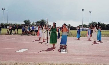 Γ. Χατζημάρκος στους αθλητές της 1ης Μαθητιάδας: «Να κυνηγήσετε τα όνειρά σας. Να μην τα εμπιστευτείτε σε κανένα άλλο»