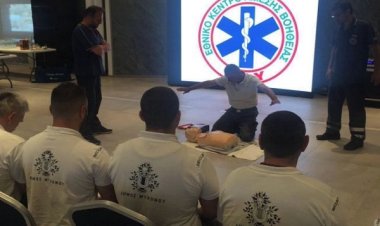 Επιτυχημένο το σεμινάριο πρώτων βοηθειών και ΚΑΡΠΑ  στις ZEYS & KERNEL Security από το ΕΚΑΒ Μυκόνου