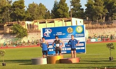 Δύο Αργυρά ο Χρήστος Ντούλας, χάλκινο ο Καραγιάννης, 4ος ο Ναουμένκο