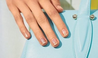 5 Tips που πρέπει να γνωρίζετε, για μεγαλύτερη διάρκεια στο μανικιούρ το καλοκαίρι!!