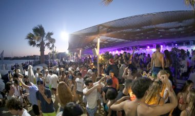 Το beach bar Tropicana στη Μύκονο μεταξύ των κορυφαίων του κόσμου -  Απολαμβάνει  δικαίως  της παγκόσμιας αναγνώρισης!!!