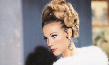 Έφυγε ξαφνικά από ανακοπή η αγαπημένη ηθοποιός Ζωή Λάσκαρη