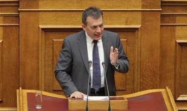 Κατάθεση Αναφοράς Γιάννη Βρούτση, σχετικά με την αναμοριοδότηση των σχολικών μονάδων της νήσου Κύθνου