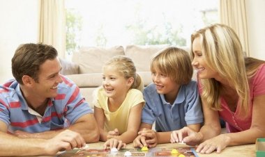 Το ήθος των γονιών ενεργεί σαν δομικό υλικό στο χαρακτήρα του παιδιού!!