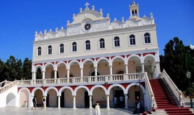 ΣτΕ: Παραμένει στη θέση της η σημερινή διοίκηση του Ιδρύματος Ευαγγελίστριας της Τήνου