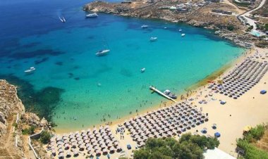 Παροχή συνδρομής σε Ε/Γ-Τ/Ρ-Ι/Φ σκάφος στη Μύκονο