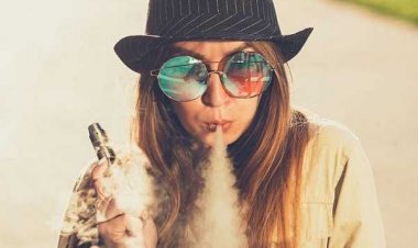 Το ηλεκτρονικό τσιγάρο μπορεί να κάνει κακό στους πνεύμονες σε βάθος χρόνου!!