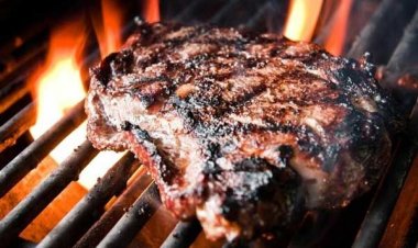 Διατροφή: Τι οφέλη έχει το «καμένο» κρέας