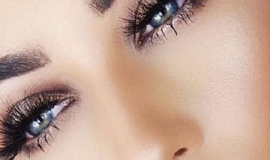 Πώς να αποκτήσετε τέλειες βλεφαρίδες, χρησιμοποιώντας πούδρα για μωρά!! (βήμα-βήμα)