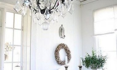 Λευκό χρώμα και το Φθινόπωρο!! Ανανεώνει την εικόνα του χώρου και προσφέρει μια εκλεπτυσμένη νότα!!