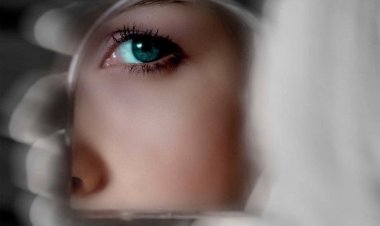 Η εικόνα που έχεις για τον εαυτό σου είναι ίδια με αυτή που έχουν οι άλλοι για σένα;