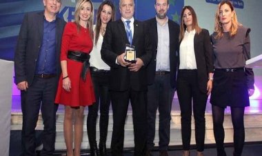 Πρόταση για μεταρρύθμιση στην Τ. Αυτοδιοίκηση από την Επαρχο Θήρας, Θεώνη Λειβαδάρου, στο ετήσιο Συνέδριο της ΚΕΔΕ