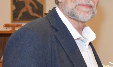 Με ασθενή μνήμη και ιδέες συστημικές και ελιτίστικες οι τρεφόμενοι από το πρυτανείο