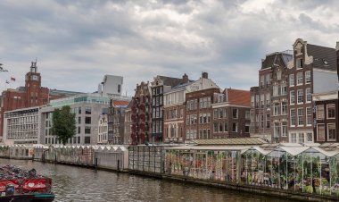 15 places around the world that are being ruined by tourism