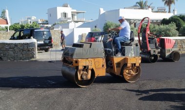 Ξεκινούν την Παρασκευή οι εργασίες ασφαλτόστρωσης του δρόμου προς Καλαμοπόδι (Paradise)  από τον Δήμο Μυκόνου