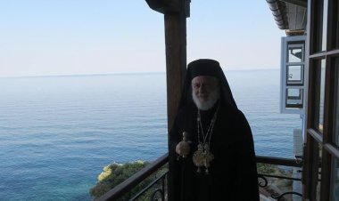 Ο Σεβασμιώτατος Δωρόθεος Β’ έδωσε πατρικές ευχές και συγχαρητήρια σε όλους στους μαθητές που συμμετείχαν στις Πανελλαδικές Εξετάσεις