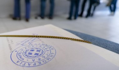 Νέο Φορολογικό Ν/Σ: Προς κατάργηση βαίνουν Τέλος Επιτηδεύματος, Εισφορά Αλληλεγγύης & Τεκμήρια