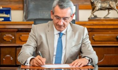 Υπεγράφη η εργολαβική σύμβαση ύψους 0,6 εκατ. ευρώ, για την βελτίωση του οδικού δικτύου Τήνου, από την Περιφέρεια Ν. Αιγαίου