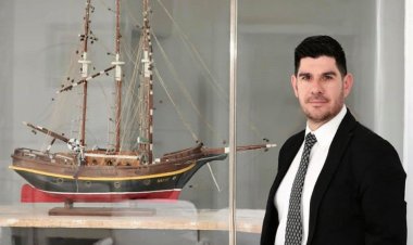 Οι Ευχές του Μιλτιάδη Ατζαμόγλου για τα Χριστούγεννα