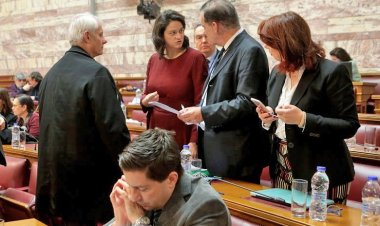 Παιδεία: Πυρ ομαδόν από την Εκπαιδευτική Κοινότητα, για την έμμεση αναγνώριση των Κολεγίων