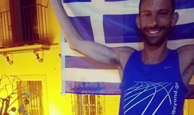 Μεγάλο ατομικό ρεκόρ για τον Αλέξανδρο Μπόλια του Α.Ο. Μυκόνου στο Μαραθώνιο της Σεβίλλης