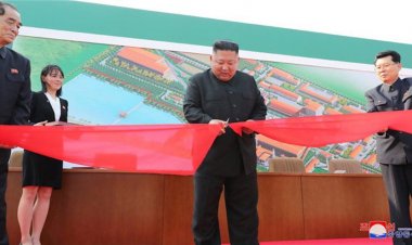 Ο Kim Jong Un παρέστη στα εγκαίνια νέου εργοστασίου παραγωγής λιπασμάτων στη Sunchon