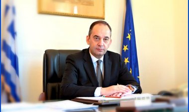 Coronavirus & Travel - Πλακιωτάκης: Στα νησιά οι εργαζόμενοι στην εστίαση πριν την 1η Ιουνίου