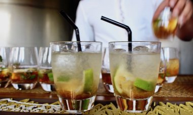 Corovanirus - Reopen Restaurants: & Bars: Τι ισχύει για τους πελάτες που επιλέγουν την… μπάρα