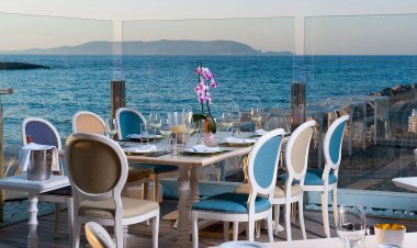Reopening Tourism & Restaurants: Έως 50.000 ευρώ και «λουκέτο» για 90 ημέρες οι κυρώσεις για Καταστήματα Εστίασης!! Οι νέοι κανόνες!! [Έγγραφα]