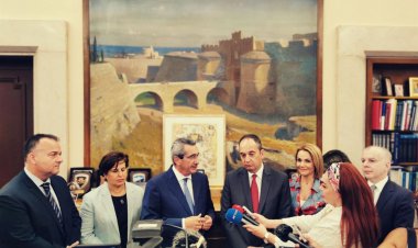 Aegean Islands: Χατζημάρκος στον Πλακιωτάκη: “Η επαναφορά των μειωμένων συντελεστών ΦΠΑ, θεμελιώδης παράμετρος του νέου στρατηγικού σχεδιασμού για τη νησιωτικότητα”