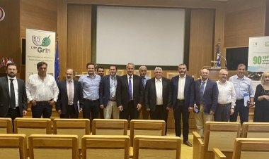 Aegean islands: Αμεσες αποζημιώσεις σε πληγέντες αγρότες, κτηνοτρόφους και αλιείς