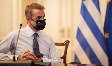 Coronavirus Pandemic - Μητσοτάκης: Βρισκόμαστε σε κρίσιμη καμπή - Να ενεργοποιήσουμε το εθνικό μας εμβόλιο που είναι το φιλότιμο