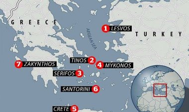 UK Travel Restrictions: Μάχη για ένα εισιτήριο έγκαιρης επιστροφής δίνουν χιλιάδες Αγγλοι τουρίστες στα ελληνικά νησιά