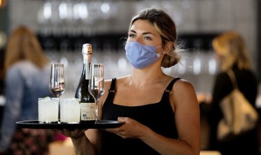 Coronavirus Restrictive Measures:Τα τρία μέτρα που πρότειναν οι ειδικοί στη χτεσινή σύσκεψη στο Μαξίμου