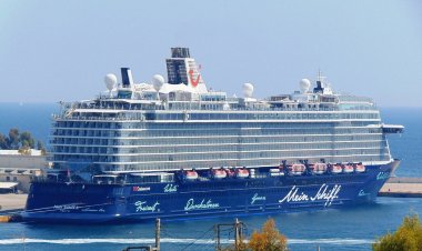Coronavirus and Cruise: Συναγερμός σε κρουαζιερόπλοιο με 1.000 επιβάτες στη Μήλο!! Βρέθηκαν 12 κρούσματα κορωνοϊού!!