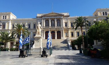 Syros – “Η Σύρος πού Αξίζουμε”: Ανταποδοτικά Τέλη Καθαριότητας και Ηλεκτροφωτισμού 2021-Δικαιώνεται η οικονομική πολιτική της περιόδου 2014-2019