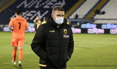 Super League: Αναζητά νέο προπονητή η ΑΕΚ- Παρελθόν ο Καρέρα!