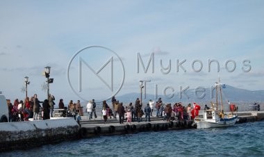 Πρωτοχρονιάτικα Παραδοσιακά Κάλαντα Μυκόνου, Δηλιανά Κάλαντα, Μοναστηριακά Κάλαντα Άνω Μεράς!! Έθιμα της Πρωτοχρονιάς!!