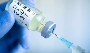 Coronavirus Vaccination: Άυλη συνταγογράφηση - Πώς γίνεται η εγγραφή για το εμβόλιο - Τα SMS στο 13034 - Ποια στοιχεία χρειάζονται [Video]