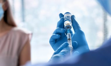 Coronavirus Vaccination: Ανατροπή στο σχέδιο Εμβολιασμού!! Εμβόλιο και σε Νοσοκομεία!!