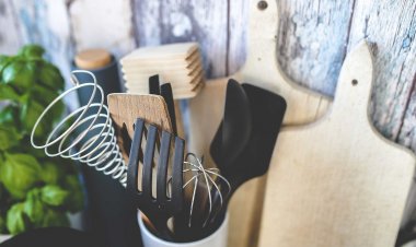 Προσοχή!! Ανακαλείται άμεσα από τον ΕΦΕΤ Πλαστική κουτάλα!! Απαγορεύεται η επαφή με τρόφιμα!!