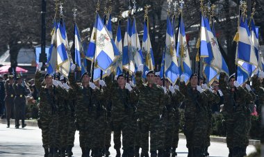 Bicentennial Initiative 1821-2021: Παρέλαση 25ης Μαρτίου, θα γίνει στο Τατόι με Πούτιν, Μακρόν και Κάρολο;