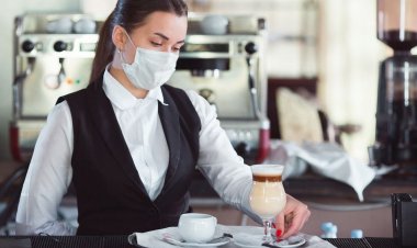 Reopening of Restaurants-Σαρηγιάννης: Από Απρίλιο να λειτουργήσει η εστίαση στη νότια και από Μάιο στη βόρεια Ελλάδα