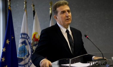 Police misconduct - Χρυσοχοΐδης: Η αστυνομική βία δεν δικαιολογείται, είμαστε απόλυτοι σε αυτό