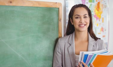 Education policy – Α΄ ΕΛΜΕ Κυκλάδων: Μόνιμοι Μαζικοί Διορισμοί Εκπαιδευτικών - Καμία απόλυση αναπληρωτών - Κατάργηση 3μηνων συμβάσεων