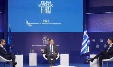PM Mitsotakis: Η κεντροδεξιά κατόρθωσε να επικρατήσει γιατί έγινε λιγότερο ιδεολογική, πιο πρακτική, πιο προοδευτική