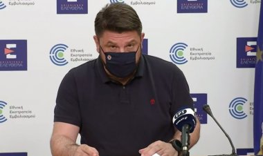 Coronavirus vaccination: Στη Ρόδο αύριο ο Ν. Χαρδαλιάς για το νέο mega εμβολιαστικό κέντρο