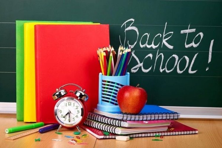 Ανοιξαν σήμερα τα σχολεία - Ποιες οι αργίες του νέου διδακτικού έτους