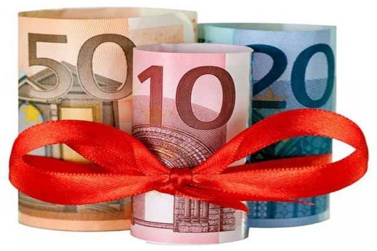 Δικαστικό «ντόμινο» επαναφέρει 13ο και 14ο μισθό – Δημοτικοί υπάλληλοι θα λάβουν αναδρομικά τα δώρα